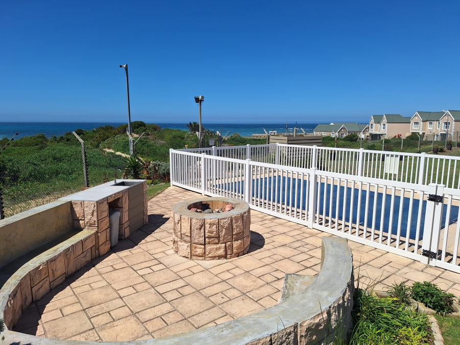 2 Bedroom Property for Sale in Marina Martinique Eastern Cape